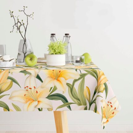 Borddug med store blomster. Stofduge, damask og voksduge til hverdag og fest. God og holdbar kvalitet i mange farver til firkantede og runde borde.